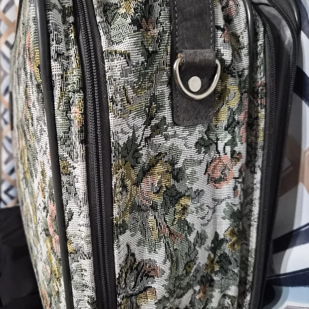 Floral Vintage Tapestry Suitcase With Original Shoulder Strat Never Used